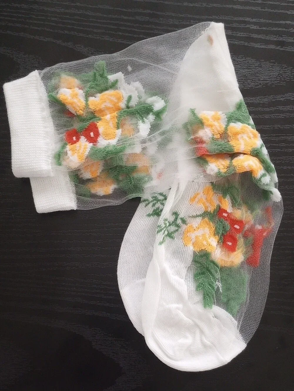 Sheer Floral Crew Midcalf Socks